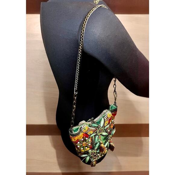 Vintage Mary Frances Beaded Floral Bucket Bag - Picture 9 of 12
